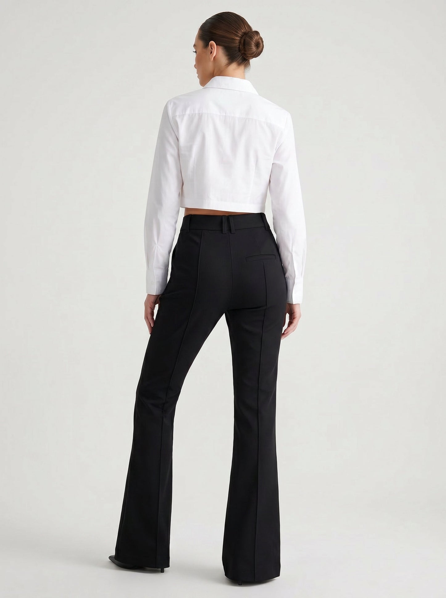 Pantalones acampanados - Elegantes, de inspiración vintage, de pierna ancha