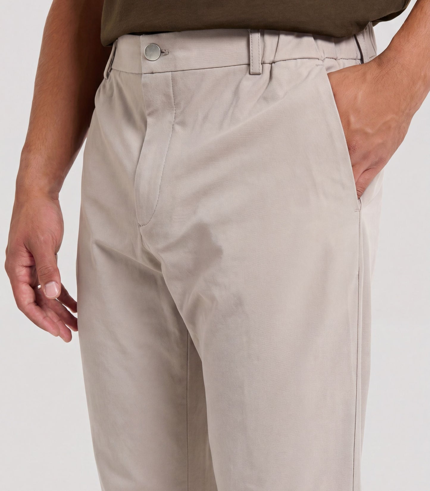 Los pantalones 360° en color beige