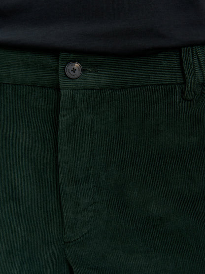 Pantalón de pana verde oliva oscuro — algodón elástico para comodidad diaria