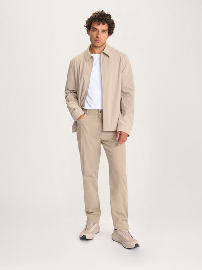 La chaqueta 360° en beige — estilo para todas las estaciones