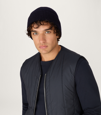 Gorro de lana azul marino tejido - Calidez atemporal