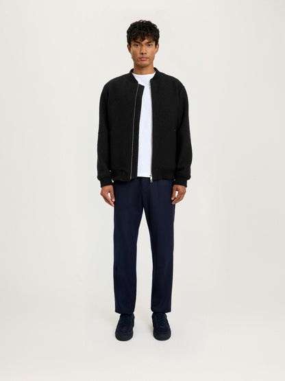 Chaqueta bomber Cloudwool en negro
