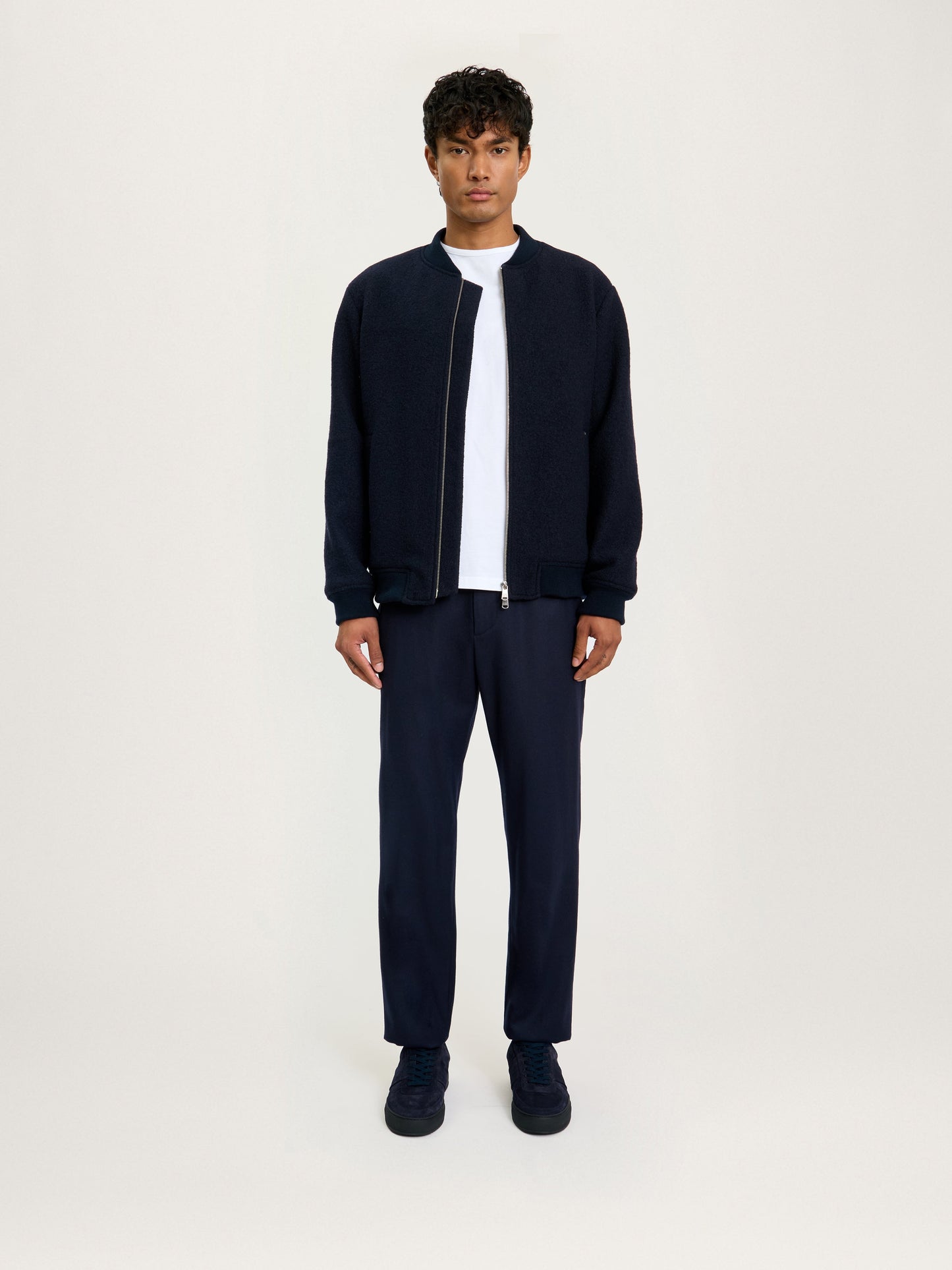Chaqueta bomber Cloudwool en azul marino