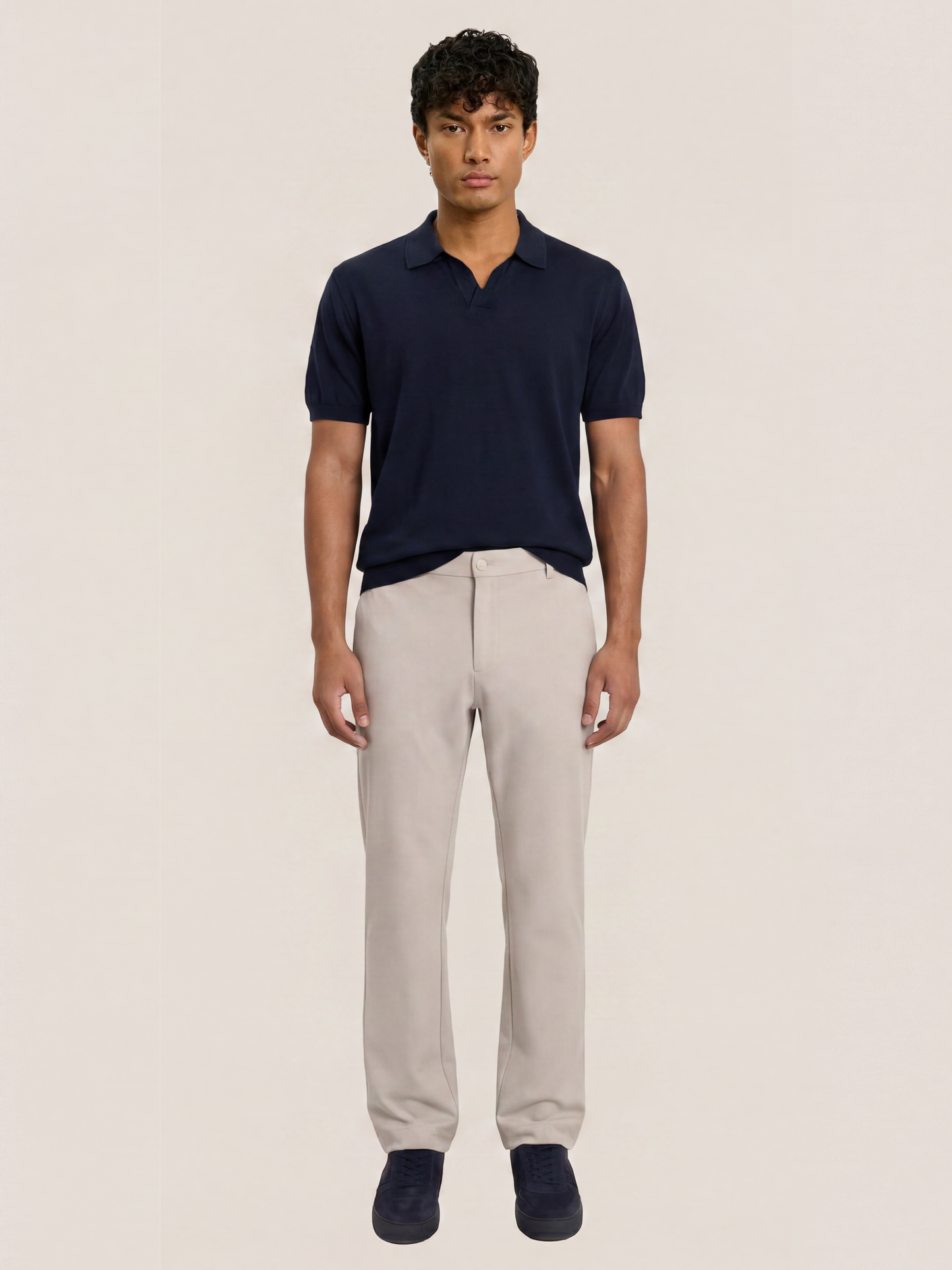 Los pantalones 360° en color beige
