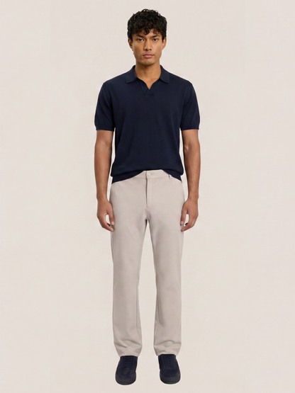 Los pantalones 360° en color beige
