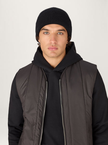 Gorro de punto negro, de lana, cómodo y cálido