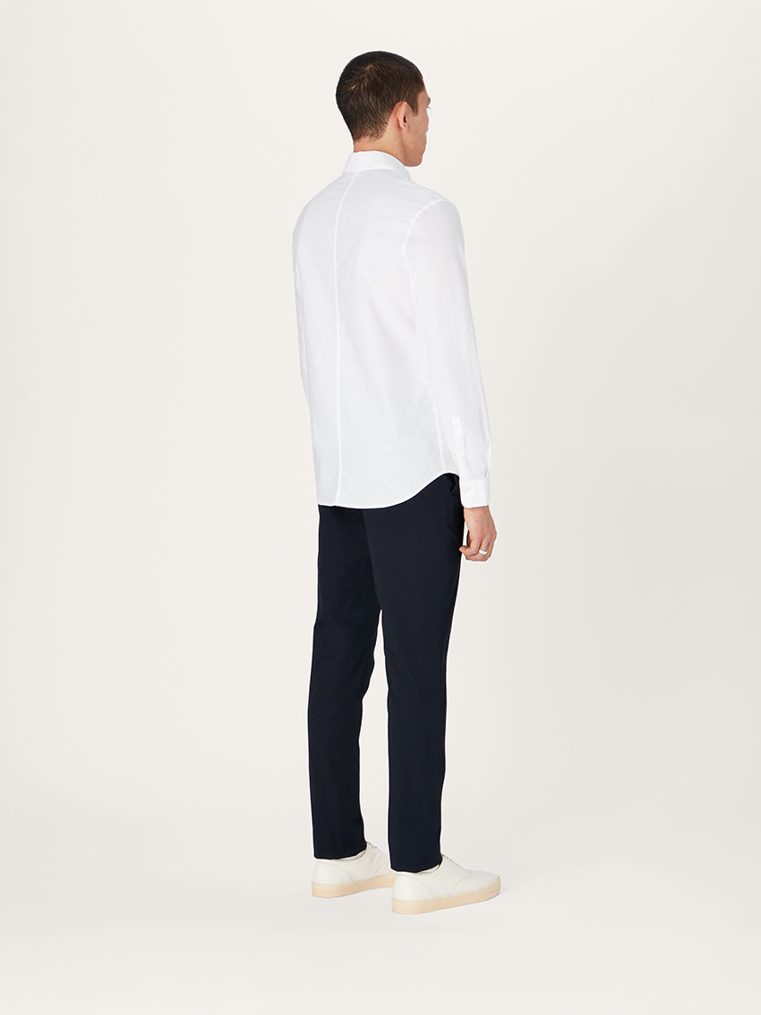 La camisa Oxford para todo el día – blanca, de algodón elástico para comodidad diaria