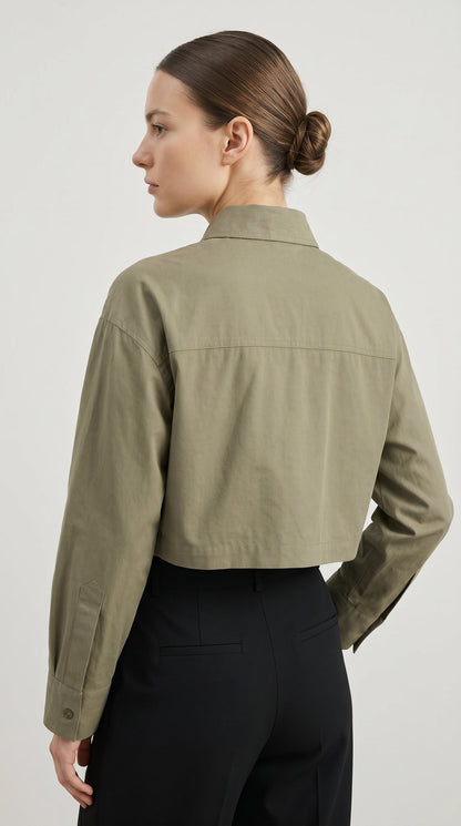 Camisa corta chic