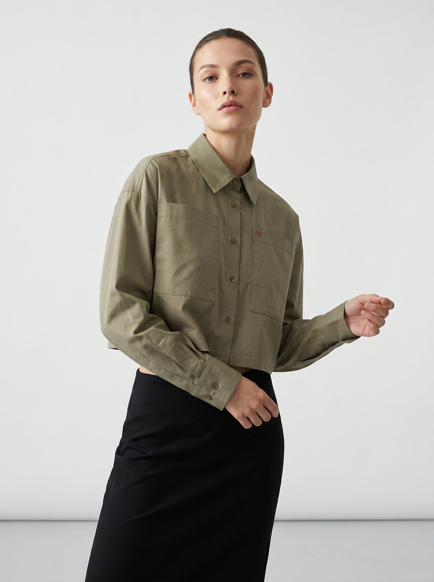 Camisa corta chic