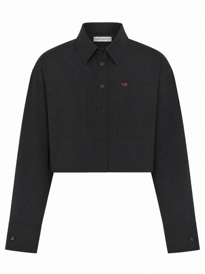 Camisa corta chic — A la moda y con un ajuste favorecedor