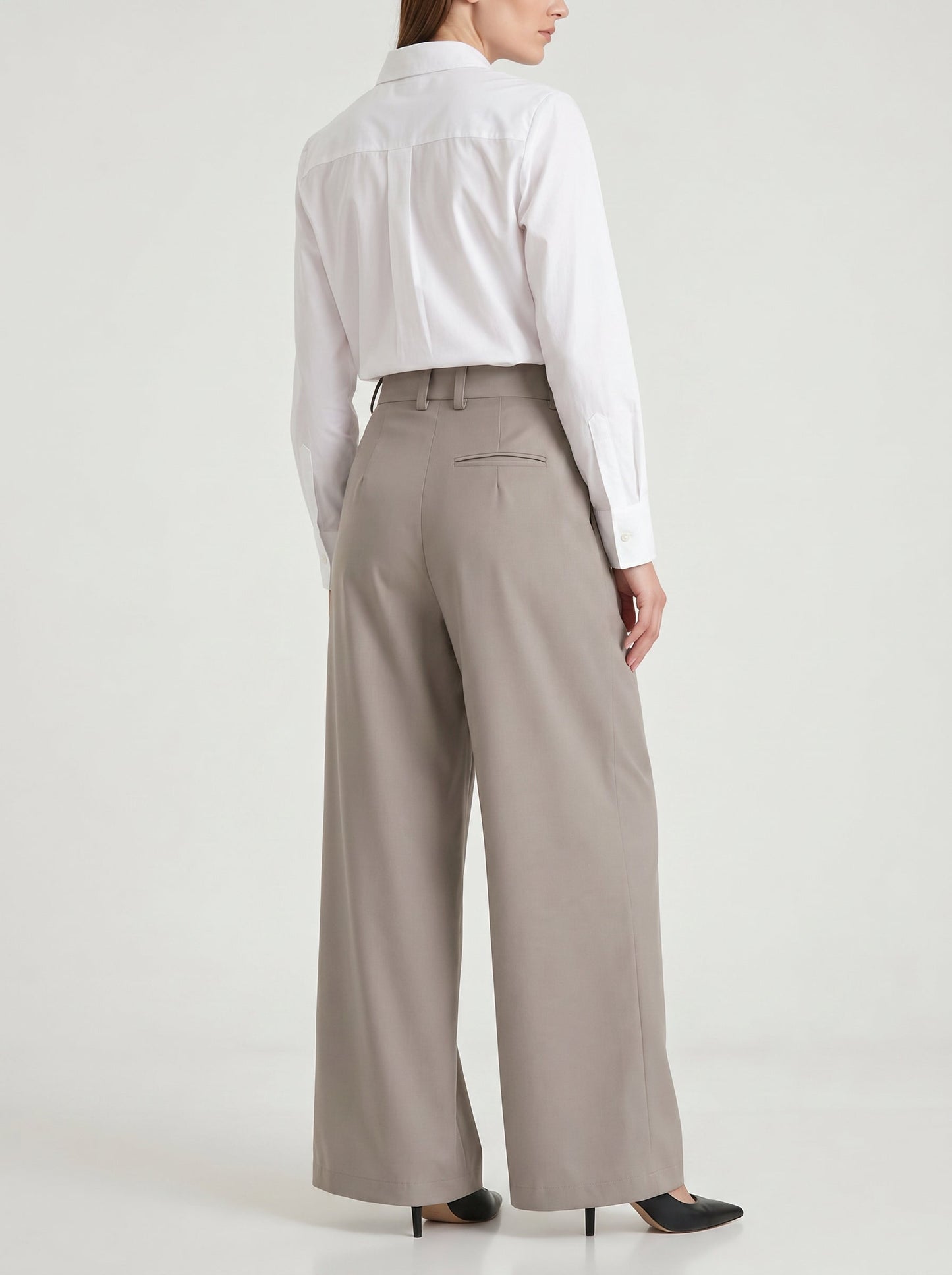 Pantalones a medida para un look afilado y pulido