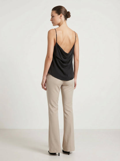 Top tipo slip-on — Estilo y comodidad sin esfuerzo